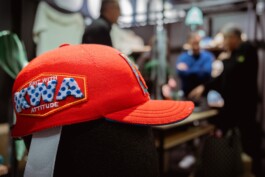 Feel Blue a Pitti Filati 96: Tennis, Light and Fire