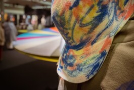 Feel Blue a Pitti Filati 96: Tennis, Light and Fire